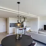 Modern 3b With And Gym *